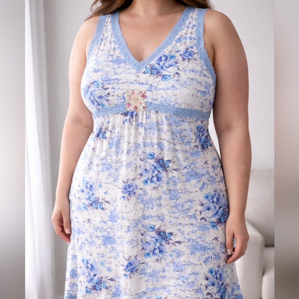 Floral Blue and White Chemise
